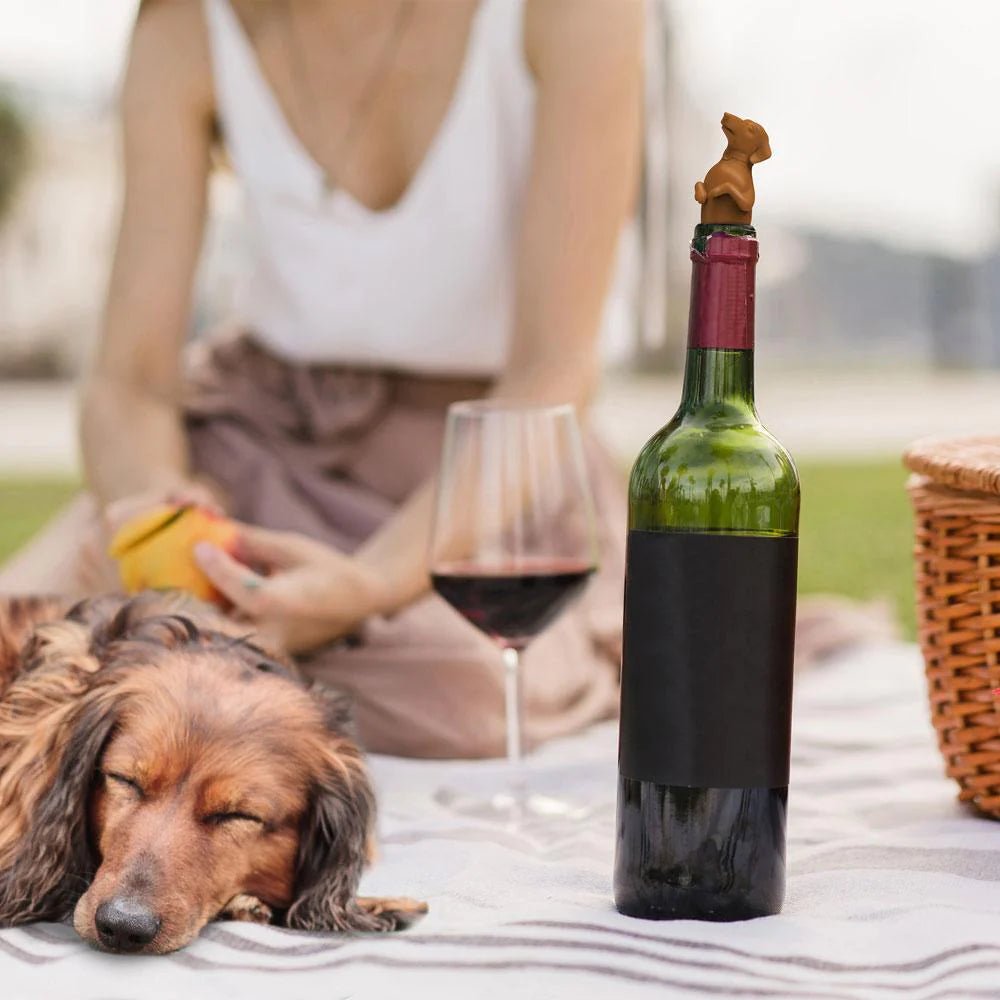 Wine Stopper - Winer Dog - Mockingbird on Broad